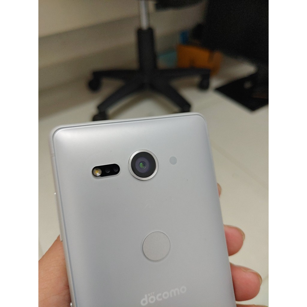 Điện thoại Sony Xperia XZ2 COMPACT RAM4/ 64G LikeNew - Snap 845 4G | BigBuy360 - bigbuy360.vn