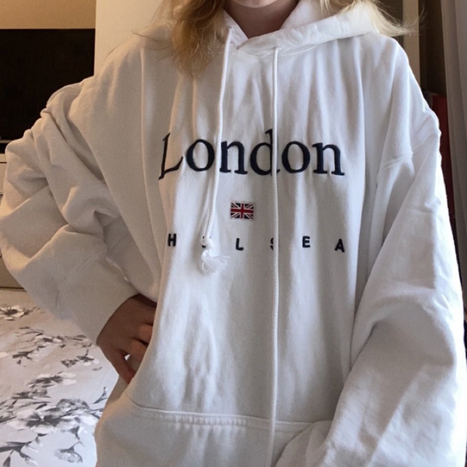 Áo nỉ LONDON Chelsea hoodie [Brandy Melville]