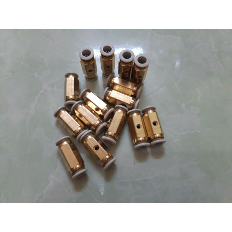 ĐẾ ĐỒNG PHUN SƯƠNG ỐNG 8LY