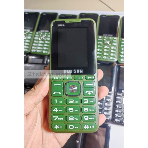 Điện thoại có chức năng đổi giọng nói chuẩn Red Sun 6 pin khủng loa to 4 sim cho người già giá rẻ