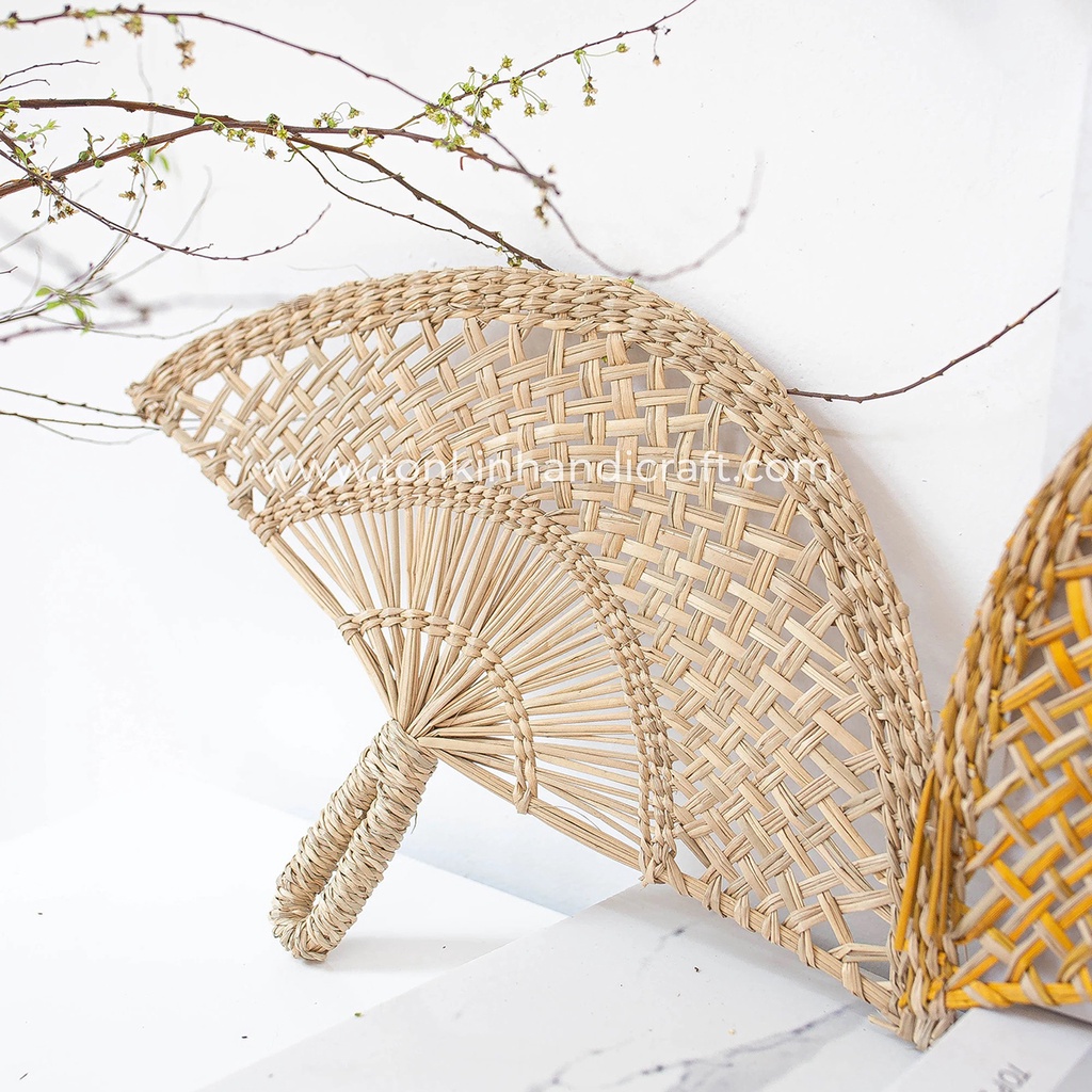 Quạt cói (bán nguyệt) decor l Quạt cói trang trí tường