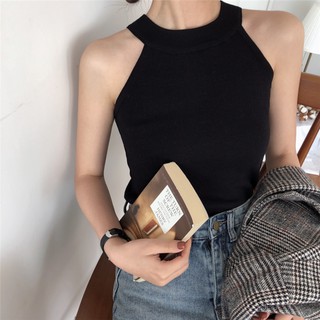 Áo cổ yếm len tăm