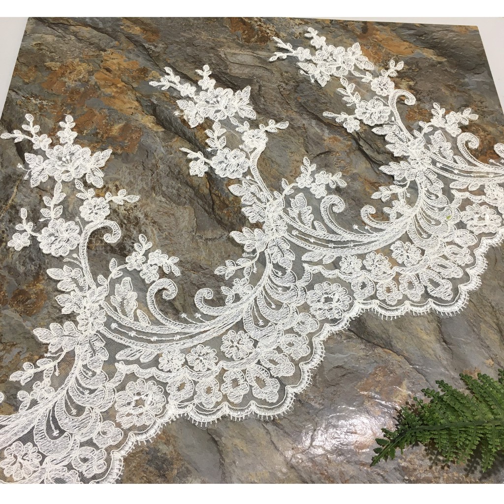 Ren chân thời trang cao cấp RC170520 cao 29cm dùng may váy đầm thời trang, ren trang trí