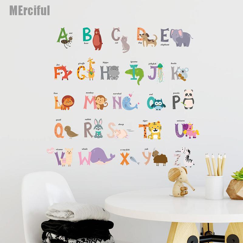 Miếng dán tường họa tiết 26 chữ cái tiếng Anh và động vật hoạt hình dễ thương bắt mắt