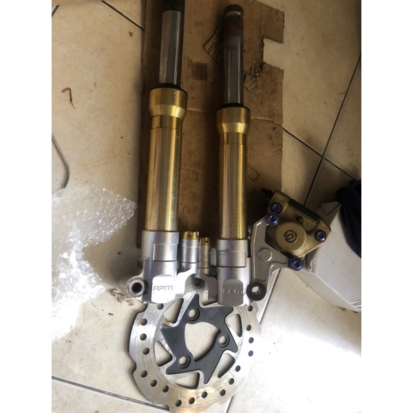 Combo Cuxi ( phuộc trước RPM, heo dầu Brembo + pat Brembo ), dĩa đồ chơi
