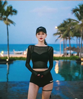 Hàng sẵn - Set bikini 3 mảnh đen cá tính