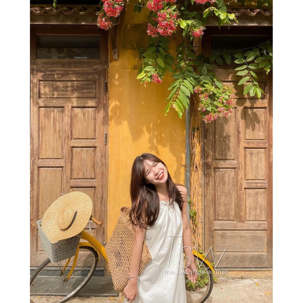 Váy Đầm Maxi Nữ Trắng Bèo Viền Ren Hở Lưng Phối Tay Cách Điệu | BigBuy360 - bigbuy360.vn