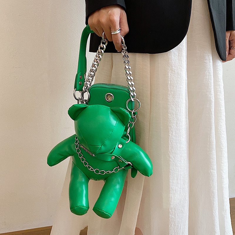 Túi Da Pu Đeo Chéo Hình Búp Bê Quái Vật Hoạt Hình Phối Dây Xích Thời Trang 2022 Cho Nữ