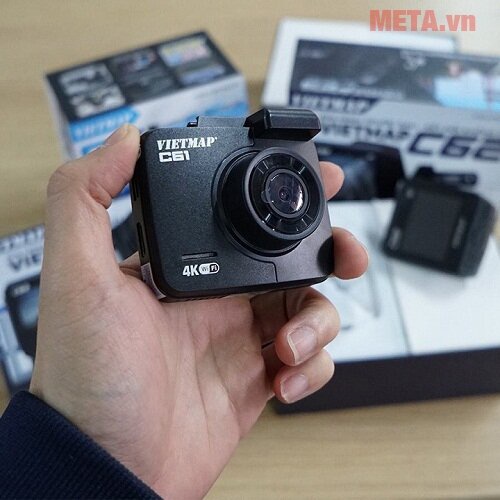 Camera hành trình ô tô VIETMAP C61 TRƯNG BÀY, màn hình full HD 4K, cảnh báo giao thông, góc quay 170 độ.