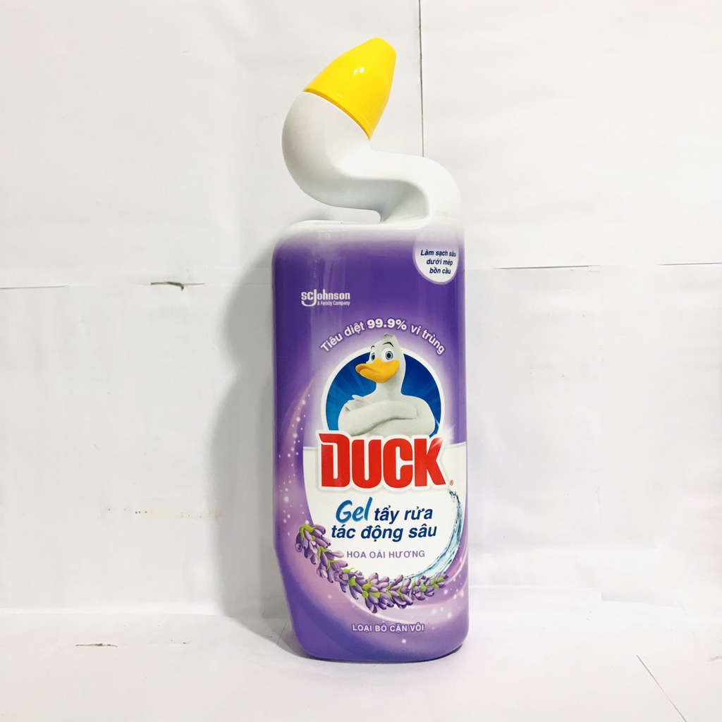 DUCK Tẩy Rửa Nhà Tắm Siêu Tẩy Pro 900ml ( CÓ VÒI)