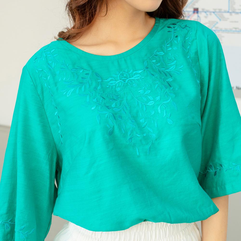 SWANLAKE | Áo Nữ Trung Niên Thêu Tiệp Màu Sang Trọng Chất Tơ Mỹ Mềm, Mát - MÃ: A09596LW03