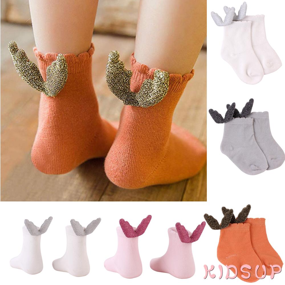 Đôi Vớ Cotton Đính Đôi Cánh Dễ Thương Cho Bé Gái Sơ Sinh