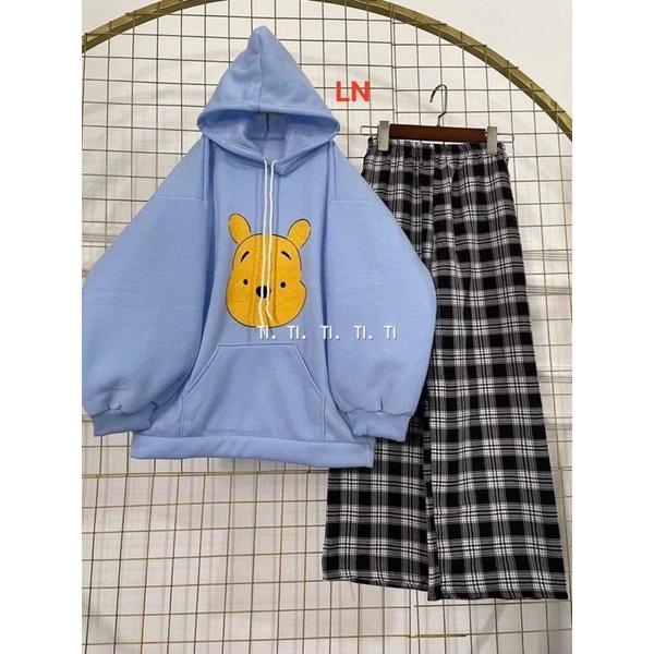 Sét áo hoodie mặt vàng +quần kẻ đen LN11
