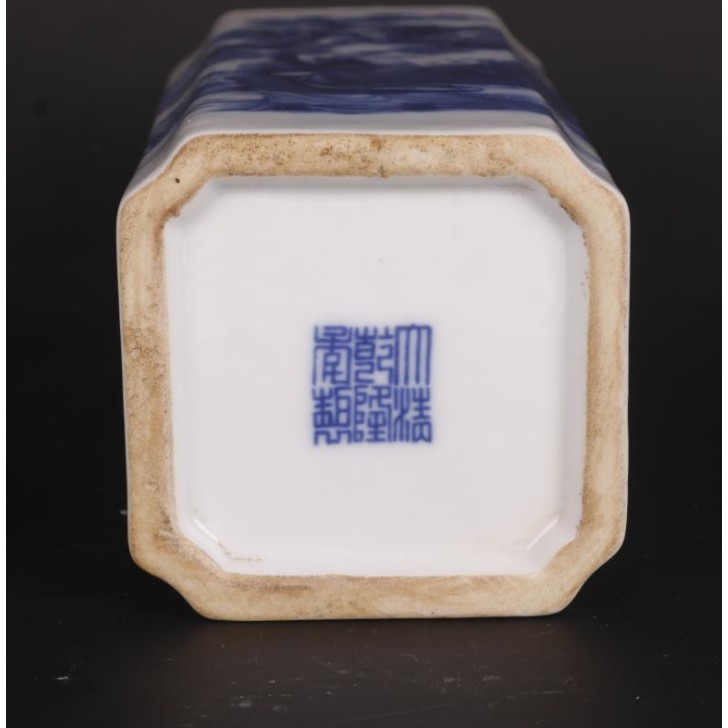 Ống Đựng Bút Bằng Sứ Họa Tiết Xưa