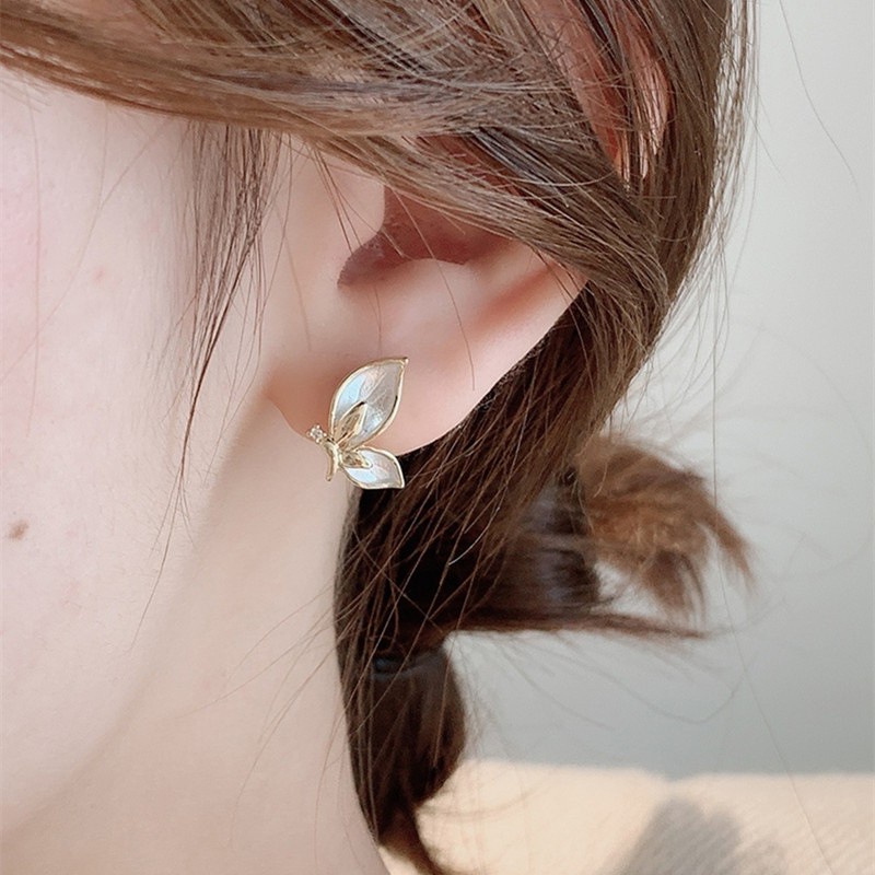 Bông Tai Mạ Bạc 925 Hình Bướm Đơn Giản Thời Trang Dành Cho Nữ