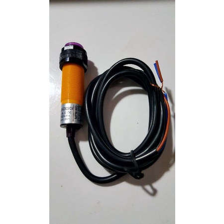 Cảm biến quang E3F-DS30C4 NPN