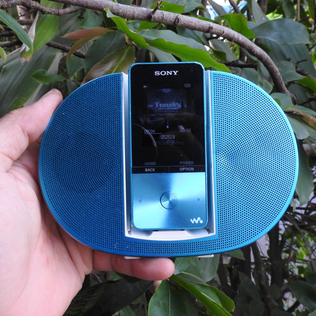 Máy nghe nhạc MP3 Sony NW-S315 dung lượng 16GB có loa ngoài kiêm dock sạc zin loa nghe hay máy màu xanh đẹp