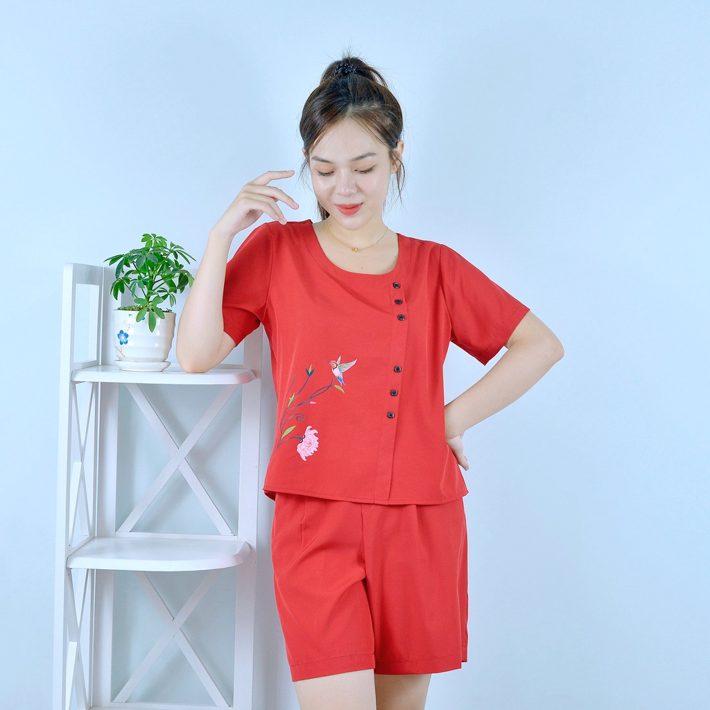 Bộ đồ nữ MÀU ĐỎ IN HOA THÚ ĐIỂM NHẤN HÀNG NÚT   - vải lụa cao cấp - Cực Kì Sang Chảnh - Qúy phái