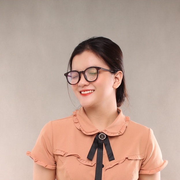 Gọng kính nhựa 77031 thời trang cá tính OURESS