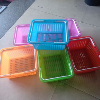 Rổ nhựa vuông có quai xách KT 21×25×12