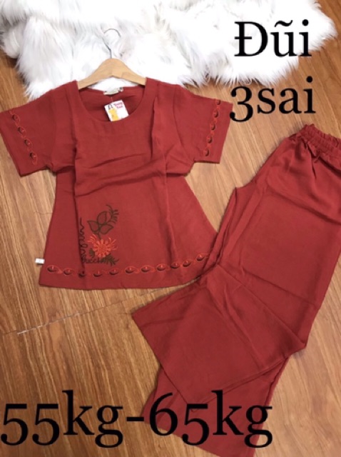 Đồ bộ đũi lửng ống rộng trung niên