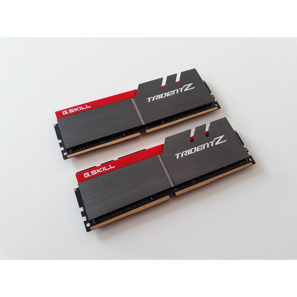 Ram DDR4 Gskill 16G buss 3200 Trident Z