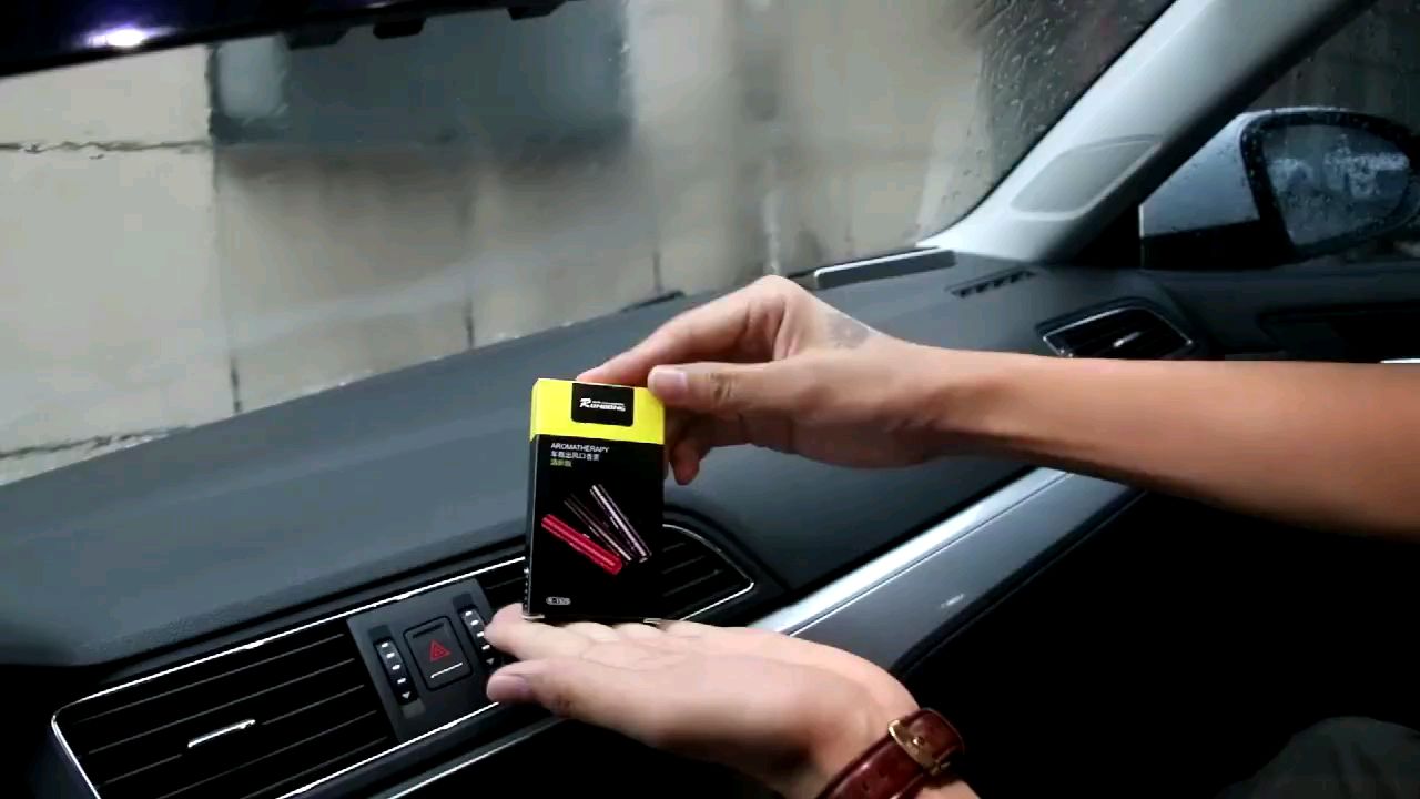 Thanh Khuếch Tán Nước Hoa Cho Nội Thất Xe Hơi | BigBuy360 - bigbuy360.vn