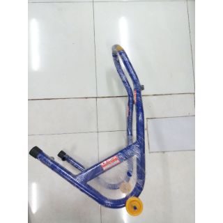 Ben nâng xe máy RCB