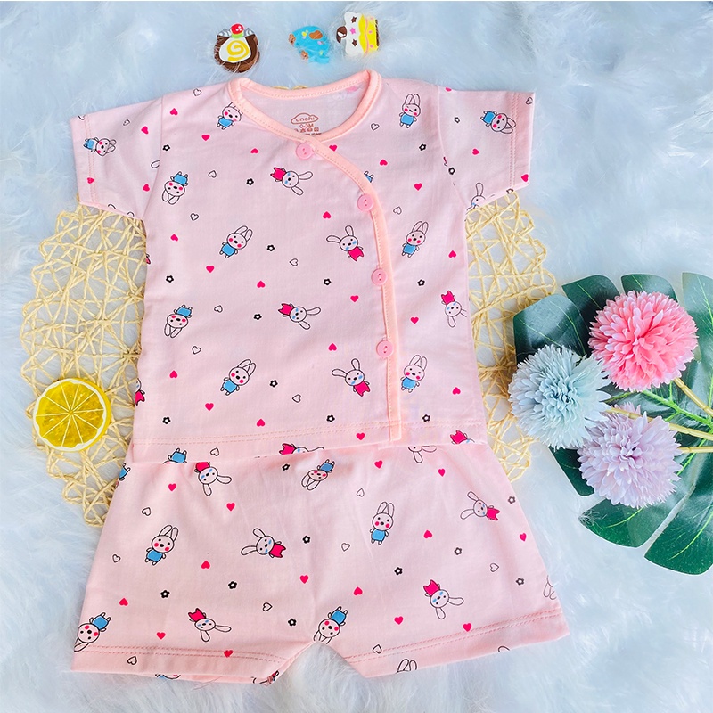 Bộ cộc tay khuy lệch cho bé sơ sinh 0-9 kg chất cotton in họa tiết _B47