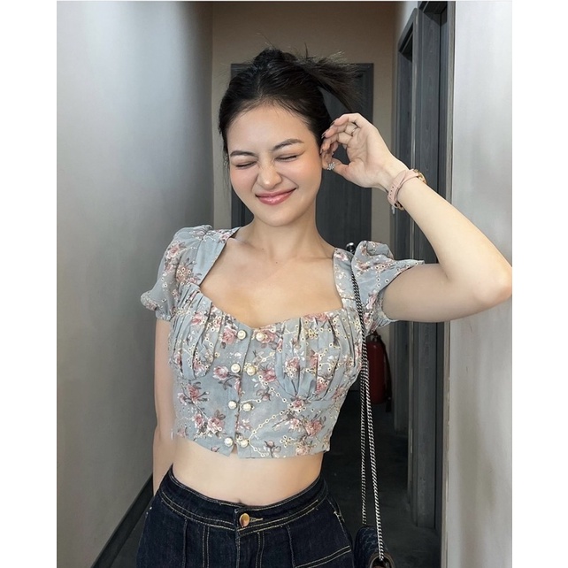- Croptop Best seller - Thiết kế mới - Áo voan hoa ROSIE TOP - Nhiều màu - vải rất mát - hoạ tiết cực xinh
