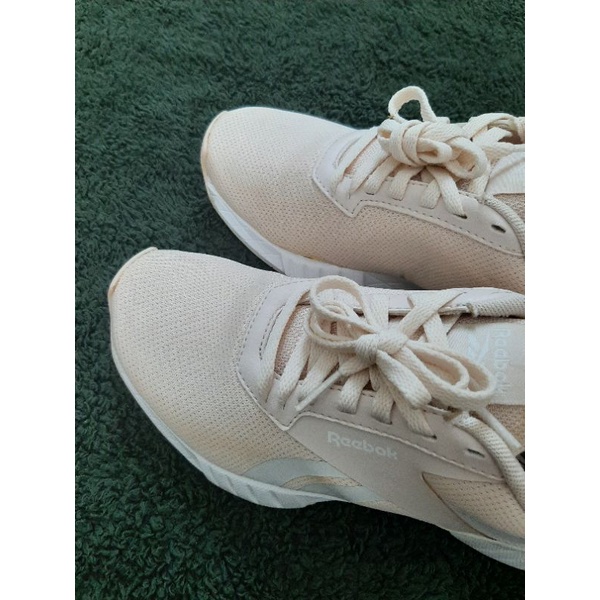 Pass giày thể thao nữ r.e.e.b.o.k hồng nude size 37 form bé
