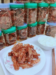 Cá cơm trỏng rim