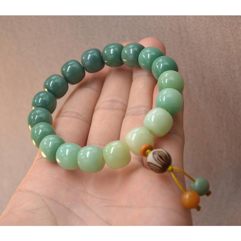 Vòng Tay Chuỗi Hạt Bồ Đề Màu Xanh Lá Gradient Kích Thước 12 * 11 Năm Mới
