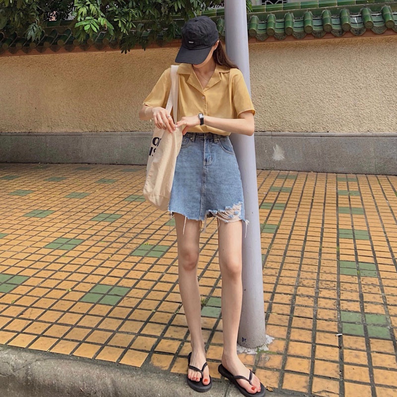 Áo sơ mi nữ cổ vest tay ngắn form rộng trẻ trung thanh lịch chất lụa mềm mịn mát ít nhăn- VUN02