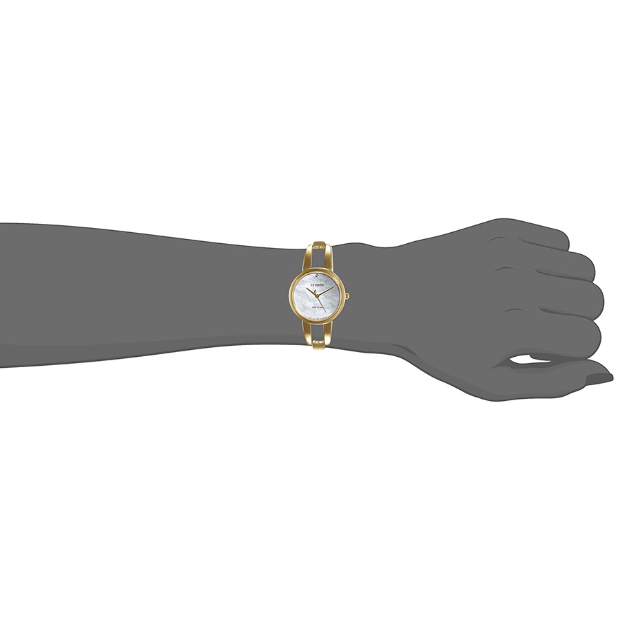 Đồng Hồ Nữ Citizen Đính Kim Cương Dây Thép Không Gỉ EM0432-80Y - Mặt Xà Cừ (Sapphire)