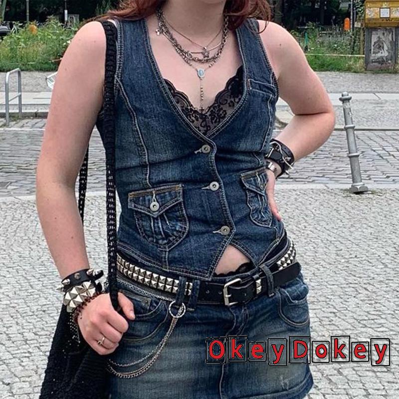 Áo Denim Không Tay Cổ Chữ V Sâu Cài Nút Ôm Dáng Phối Túi Thời Trang Cho Nữ