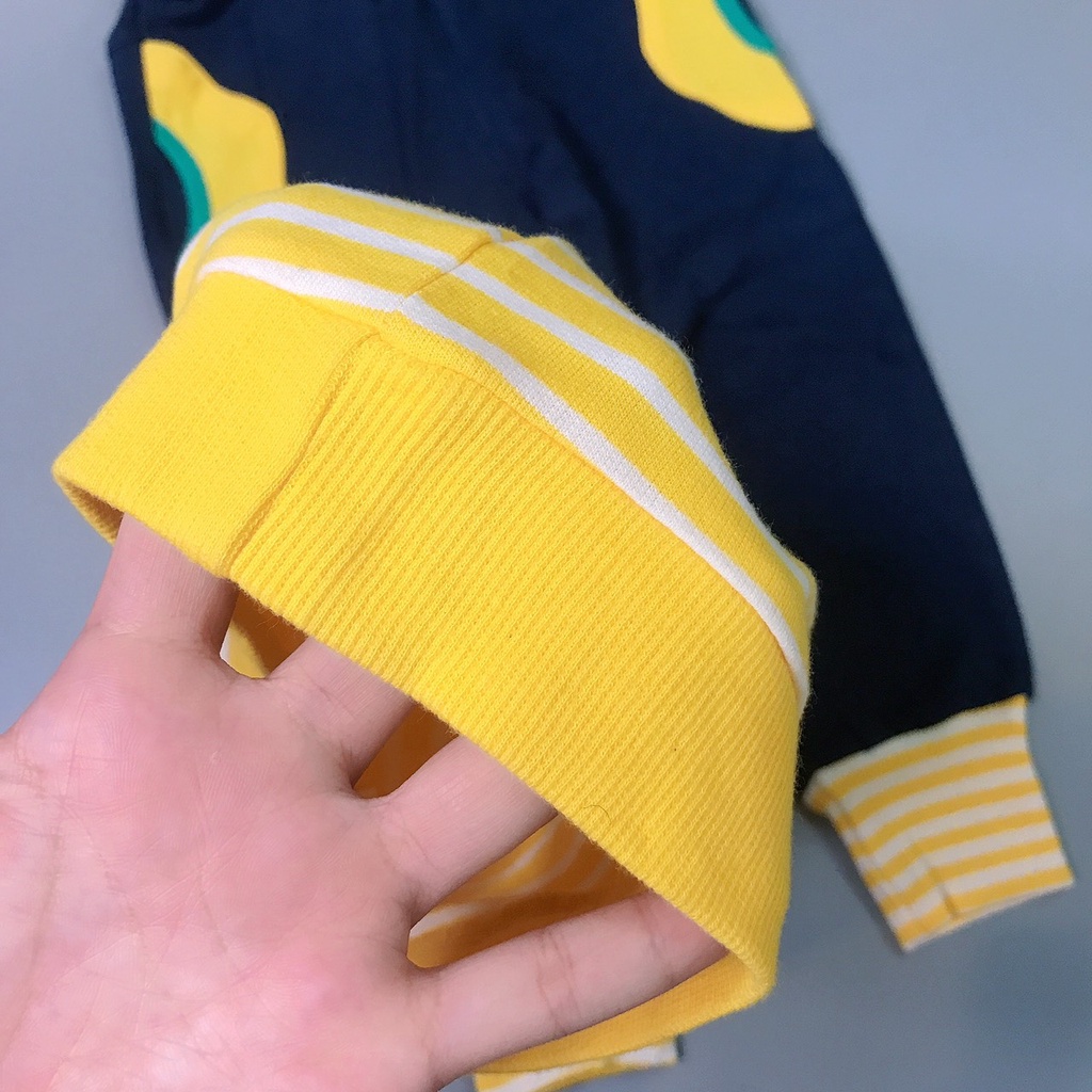 Bộ nỉ da cá Allo Lugh áo kẻ vàng quần xanh than Nga Fish B8NK5