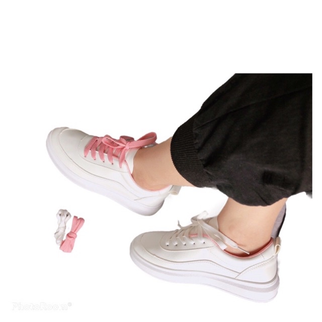 Giày Thể Thao Nữ Trắng Basic Đế Bằng