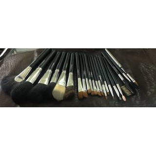 Bộ cọ trang điểm MAC 24 cây lông mềm