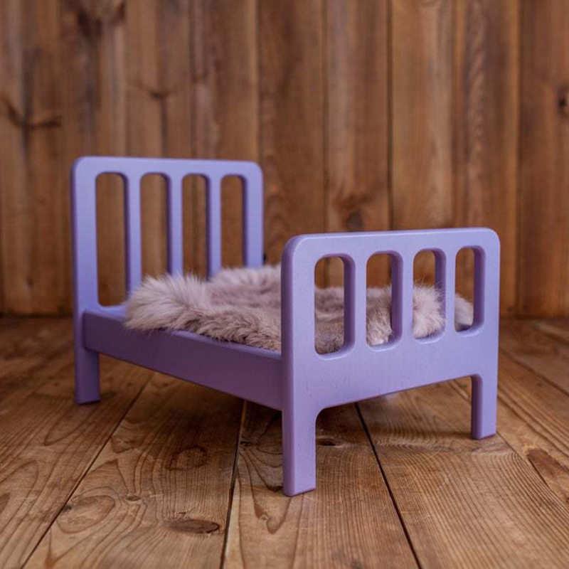 Giường Ngủ Màu Tím Dùng Làm Phụ Kiện Chụp Ảnh Cho Bé Sơ Sinh