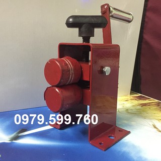 Máy ép biển số xe