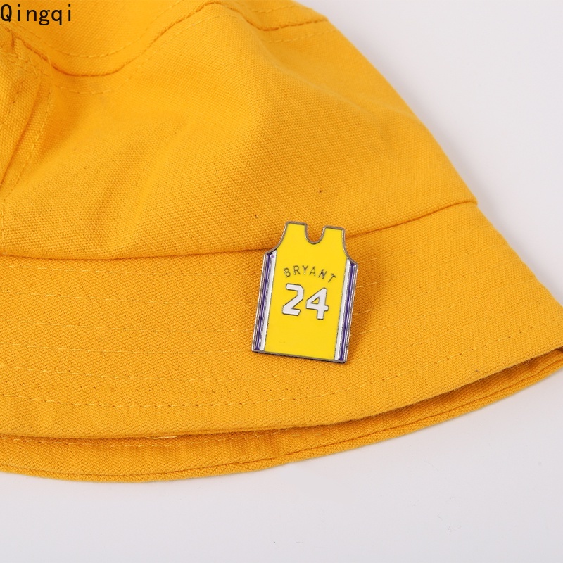 Ghim cài áo Miss Zoe hình áo bóng rổ jersey thời trang cá tính