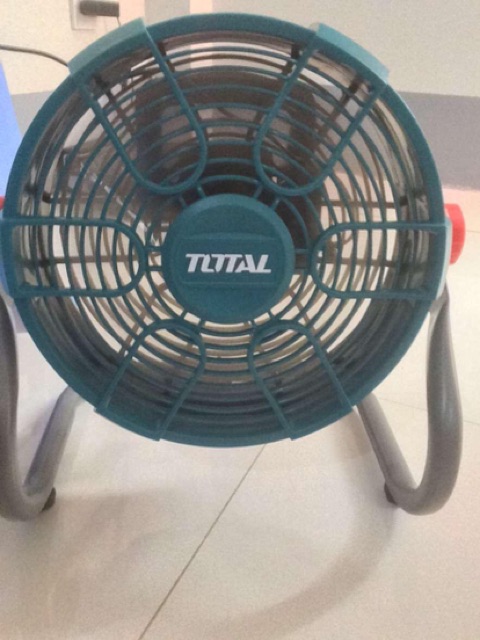 TFALI2002 Quạt dùng pin 20v Total