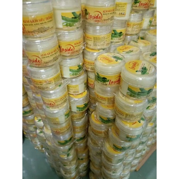 Kem Kích Body Ngọc Trinh Siêu Trắng Mạnh Cấp Tốc 200g
