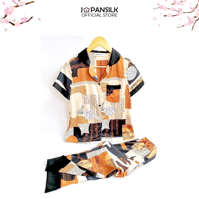 Bộ Đồ Ngủ Pijama Lụa Nhật Cao Cấp JAPAN SILK, tay ngắn quần dài họa tiết nốt nhạc độc đáo, trẻ trung CD076
