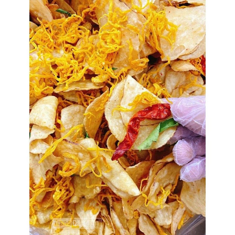 300gr khoai tây lắc khô gà kèm