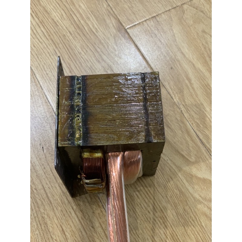 Biết áp E1000 quấn dây đồng 1,2-1,3 ly