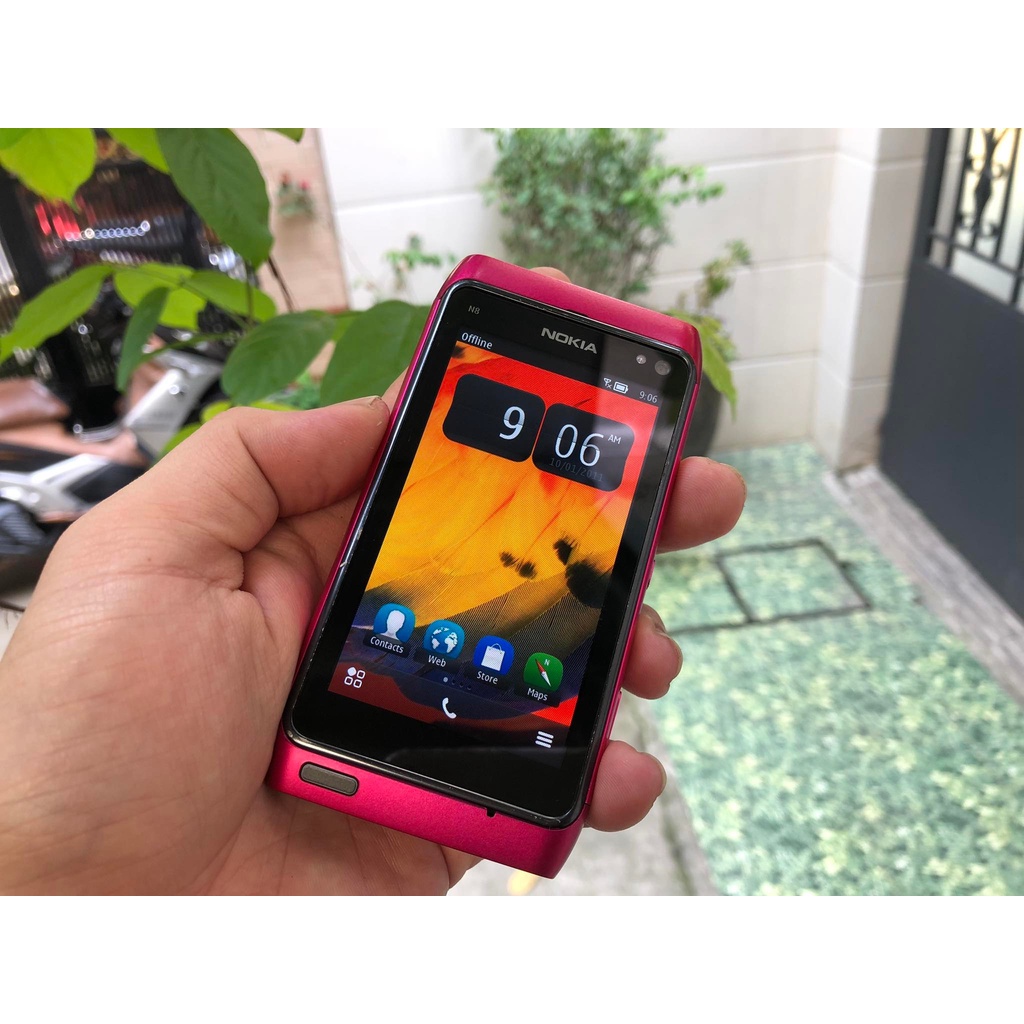 Điện thoại Nokia N8 màu hồng