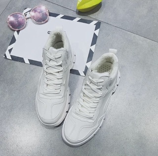 Giày Sneaker Trắng Nữ Mới Đế 4.5cm ( ảnh thật cuối )