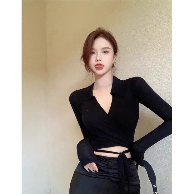 Áo croptop dạng polo tay dài hở lưng chất thun gân đẹp | BigBuy360 - bigbuy360.vn